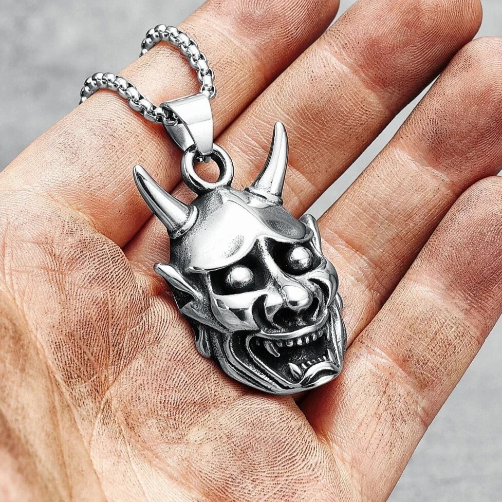 【クーポン利用で4630円】 ネックレス ペンダント 般若 マスク サムライ ウォリアー ステンレス スチール チェーン ゴシック パンク バイカー メンズ 男性 アクセサリー