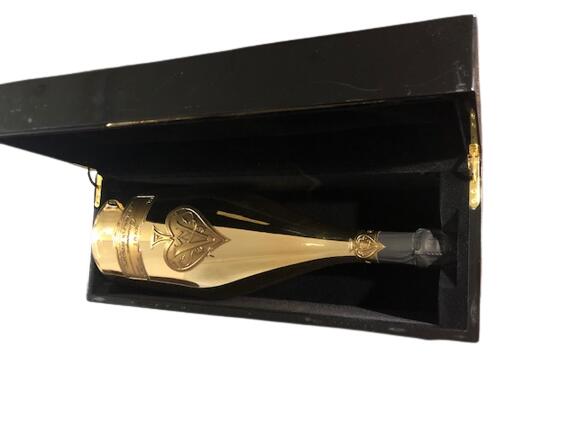 Armand De Brignac GOLD Magnum アルマン ド ブリニャック ゴールド マグナム 辛口 Champagne France シャンパーニュ フランス 1500ml 12.5% ギフトボックス 記念日 インスタ映 高級シャンパン キャバクラ ホスト お祝い 正月 母の日 父の日 お中元 お歳暮 クリスマス 誕生日 finewineatr-10000164 ファインワイン サンプル画像2