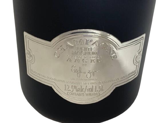 Angel Black Brut MAGNUM エンジェル ブラック マグナム ブリュット 辛口 Champagne France シャンパーニュ フランス 1500ml 12.5% ギフト 記念日 インスタ映え 高級シャンパン キャバクラ ホスト お祝い 母の日 父の日 お中元 お歳暮 クリスマス 結婚記念日 贈答品 誕生日会 finewineatr-10000702 ファインワイン サンプル画像2