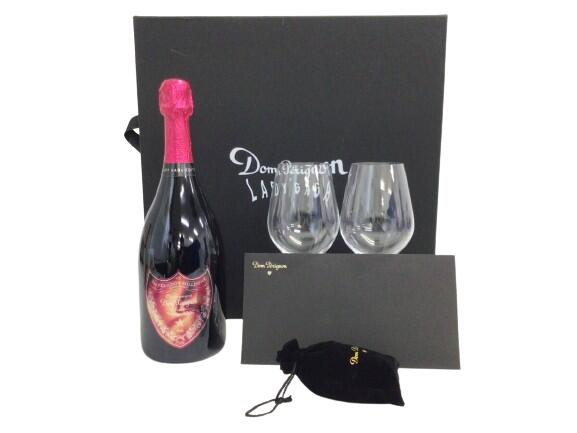 2006 Dom Perignon Brut ROSE Millesime Vintage LADY GAGA LIMITED EDITION ドンペリニヨン ブリュット ロゼ ミレジメ ヴィンテージ レディー・ガガ エディション 限定化粧箱入り 辛口 Champagne France シャンパーニュ フランス 750ml 12.5%　グラス2脚・ストッパー付