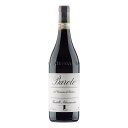 タイプ 赤ワインRed Wine 商品名 フラテッリ・アレッサンドリア バローロ・ヴェルドゥーノFratelli Alessandria Barolo del commune di Verduno 評価 ワイン・アドヴォケイト：95 生産者 フラテッリ・アレッサンドリアFratelli Alessandria 原産国名 イタリア ピエモンテ州 バローロItaly D.O.C.G. Barolo ブドウ品種 ネッビオーロ 100%Nebbiolo 100% ヴィンテージ 商品名のヴィンテージをご確認ください 熟成 ステンレスタンクで発酵、スラヴァニアンオークの大樽(20-40hl)で36ヶ月 アルコール度数 14.5% 内容量 750ml ※画像はヴィンテージが異なる場合がございます。商品名のヴィンテージをご確認ください。 ソムリエのワイン解説 【このワインについて】香りの多層的な雰囲気と味わいの繊細さが魅力の、一万円の価値がある素晴らしいワインです。フラッテリ・アレッサンドリアという生産者、そしてヴェルドゥーノ村のバローロを満喫できる1本です。 【テイスティングコメント】 色合いは淡く透き通っていて、ピュアな印象があってネッビオーロらしい落ち着いた色合いです。若干、オレンジの色調が見えるのもこの品種の特徴です。 香りは力強く、凝縮感が感じられます。ぜひ大きいグラスで飲んでいただきたい複雑な香りです。ザクロみたいなフレッシュな赤系フルーツもありますが、動物的でスパイシーな要素、ルバーブのような野菜の風味もあります。決して青いというわけではなくあくまで複雑性に富んでいる印象です。さらには華やかな香りもあって、しおれたバラ、オレンジブロッサム、マリーゴールド、ダージリン系の紅茶。乾燥したキノコ系の香りまでも感じられます。いろいろと書きましたが、非常に複雑だということが伝わっていれば幸いです。 味わいはとても繊細です。アルコール度数が14.5%もあって、これだけ繊細でデリケートなアタックというのもなかなか珍しいです。ボディも酸がぎゅっと引き締めてくれるので、ミディアムボディにとどめています。ネッビオーロらしいカテキンによる渋みも存在しますが、この村らしいデリケートな印象です。 井黒 卓 (2020全日本最優秀ソムリエ、ロオジエ シェフソムリエ) 【おすすめの楽しみ方】 香りの多層的な雰囲気と味わいの繊細さを楽しんでいただくために、あらかじめ抜栓をしてグラスに一杯注いでおく、という方法をおすすめいたします。グラスに注ぐことによってボトルの中で空気に触れる面積が多くなるので、よりワインが開きやすくなります。構成要素が多いワインで冷やしすぎると酸を強く感じてしまうと思うので、温度は18-20度くらい。イメージとしてはセラーから出してグラスに注いでから30分後位（できれば1時間後位）に飲み始めるのが温度も開き具合もベストです。家だったら、ご飯作りながら、先に抜栓して一杯注いておいて、お料理の盛り付けが終わったら丁度良くなるみたいな。そんなイメージでよいかと思います。 生産者を知ると、ワインはもっと美味しくなる Fratelli Alessandria フラテッリ・アレッサンドリア 生産者の概要 バローロエリア最北端のロケーションだからこそ成し得る彼らのスタイル。 3つのポイント 1.若いうちはタンニンが固く近づきづらいためブルゴーニュ愛好家からは嫌煙されがちなバローロだが、最北端のロケーションだからこそ成し得る彼らのスタイルは、あえて言うならばブルゴーニュのような芳香とエレガンスを持つ、極めて滑らかで上品な味わい。 2.伝統的な醸造方法を用いて各畑、1つ1つの樽に至るまで全行程において家族で管理・運営する事を心掛けており、「偉大なワインは偉大な畑から」というジャン・バッティスタ氏の信念を貫いている。 3.ワイン・アドヴォケイト誌では、毎年高評価を連発する単一畑のフラッグシップ・モンヴィリエーロに関して「この畑のポテンシャルを理解した第一人者」と称賛され、ヴィノス誌では「ピエモンテの知られざる秘宝。特筆すべきは価格が品質に追い付いていないこと」と高品質であるにも関わらず、価格が吊り上がっていないことに注目し太鼓判を押している。 生産者のこだわり バローロの中でも最北端に位置する人口およそ550人の小さな村ヴェルドゥーノ。ここにワイナリーを構えるのがこの地のスター生産者フラテッリ・アレッサンドリアである。ワイナリーの起源は1800年代初頭だが建物自体の歴史はさらに古く、1 7 0 0年代まで遡ることができる。ピエモンテを統治していた当時の王様カルロ・アルベルトが1843年にベストワイナリー・オブ・ザ・イヤーの称号を与えたという逸話からもその歴史の長さと高い品質をうかがい知ることが出来る。アレッサンドリア家がワイナリーを手にしたのは1870年のことで、現在はオーナーのジャン・バッティスタ氏と妻フラヴィア、兄弟のアレッサンドロとその息子ヴィットーレが先代の誇りを引継ぎ、家族一丸で今日のワイン造りを継承している。ヴェルドゥーノにある最高のクリュを含む所有畑は12ヘクタールに及び、サスティナブル農法を取り入れている。生産の大半を占めるのがネッビオーロだが、ペラヴェルガやファヴォリータといった土着品種も栽培している。伝統的な醸造方法を用いて各畑、1つ1つの樽に至るまで全行程において家族で管理・運営する事を心掛けており、「偉大なワインは偉大な畑から」というジャン・バッティスタ氏の信念を貫いている。畑の世話はジャンがし、ワイナリーでの醸造工程は彼の兄弟のアレッサンドロとその息子ヴィットーレが担当している。ブドウは全て手摘みで収穫され、ステンレスタンクで温度管理をしながらマセラシオン及び発酵、熟成は伝統的な大樽で行われる。 若いうちはタンニンが固く近づきづらいためブルゴーニュ愛好家からは嫌煙されがちなバローロだが、最北端のロケーションだからこそ成し得る彼らのスタイルは、あえて言うならばブルゴーニュのような芳香とエレガンスを持つ、極めて滑らかで上品な味わい。伝統的な醸造・熟成をしているにも関わらず、驚くほど柔らかくシルキーなタンニンのおかげで若いうちからでも十分に楽しむことができる。他の生産者とは一線を画すバローロの新境地と言える。ワイン・アドヴォケイト誌では、毎年高評価を連発する単一畑のフラッグシップ・モンヴィリエーロに関して「この畑のポテンシャルを理解した第一人者」と称賛され、ヴィノス誌では「ピエモンテの知られざる秘宝。特筆すべきは価格が品質に追い付いていないこと」と高品質であるにも関わらず、価格が吊り上がっていないことに注目し太鼓判を押している。見かけたら絶対に逃してはならない知られざるピエモンテのスター生産者、フラテッリ・アレッサンドリアの今後の活躍に目が離せない。 ■種類 ワイン Wine 果実酒 洋酒 お酒 ドリンク ■販売元 ワイン専門商社 株式会社Firadis ワインセンモンショウシャ カブシキガイシャフィラディス Firadis WINE CLUB30 フィラディス ワインクラブサーティ ワイン専門通販サイト Firadis WINE CLUB楽天市場店 フィラディス ワインクラブ ラクテンイチバテン