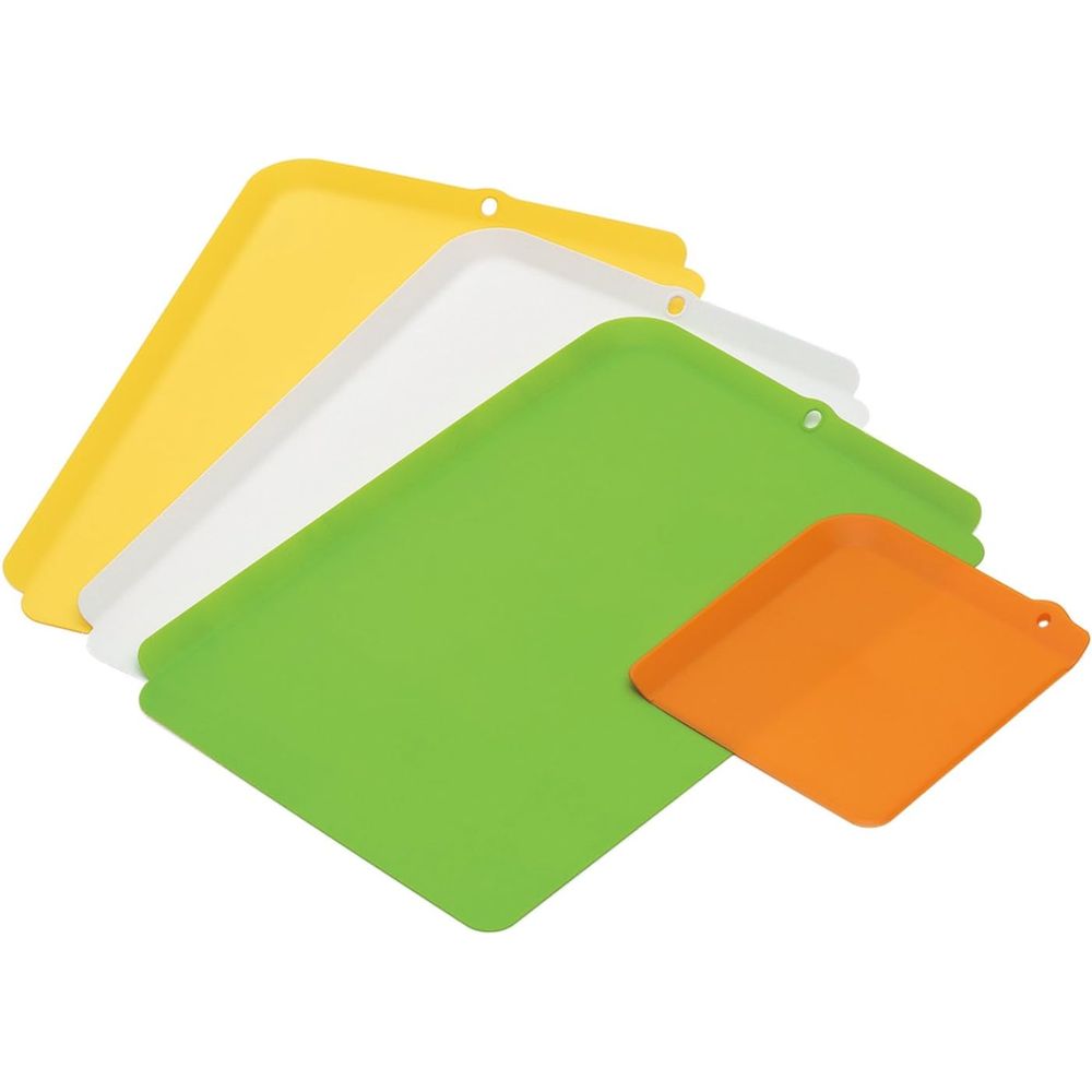 イノマタ化学 イノマタ 色分け清潔まな板4 0062 | イノマタ まな板 色分けまな板 日本製 ミニまな板 食材別まな板 プラスチックまな板 清潔まな板 4点セット まな板セット 食品衛生 まな板カラー 食材使い分け 使いやすいまな板 シリコンストッパー付き