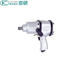 商品の特徴 空研　大型インパクトレンチ　KW-4500GL　(25.4mm角) ●ライトトラック、2t車などのタイヤ・Uボルトの脱着作業。 ●大型トラックのエンジン分解整備作業。 ●建設機械、ブルドーザーの分解組立作業。 製品仕様 ●型式-：KW-20PI ●差込サイズ：Sqmm：19 ●能力ボルト径mm：22 ●実用トルク範囲N・m：250〜870 ●全長(付属なし)mm：253 ●全高(付属なし)mm：245 ●飛出(付属なし)mm：31 ●全幅(付属なし)mm：218 ●軸心より側面までmm：43 ●質量(付属なし)kg：6.2 ●無負荷回転速度r.p.m.：3800 ●空気消費量m3(Normal)/min：0.6 ●騒音値レベルdB(A)：97 ●振動値a(3軸合成値)m/s2：14.9 ●ホース口金取付ねじ-：Rc3/8 ●使用コンプレッサkW：5.6 ●使用ホース内径mm：9.5 ●インパクトクラッチ構造-：ワンドッグ型 ●類似機種-：KW-230P ●JAN：4560246010288 ●非駆動時空気圧0.6MPa(Pe)のデータです。 分類：　電動工具