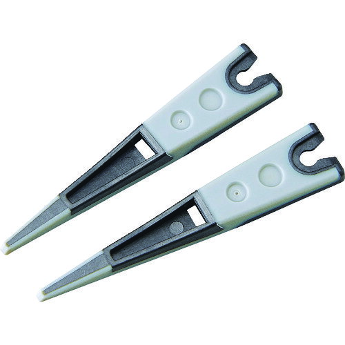 オレンジブック トラスコ中山　TRUSCOHOZAN ESDソフトチップ 〔品番:P640J1〕[ 注番:1757043]特長●P-640-J交換用チップ●チップは静電気対策されたポリプロピレンとエラストマーの二重成形です。仕様●全長(mm)：48●幅(mm)：10●先端形状：ソフト直型●先端幅(mm)：1.5●適合本体：P-640-J仕様2●耐熱温度(℃)：80℃●ESD管理値：1×10［［の4乗］］≦Rg＜1×10［［の12乗］］Ω●硬度(ショアA)：80（エラストマー部）●チップ色：黒+グレー材質/仕上●ポリプロピレン+エラストマーセット内容/付属品注意原産国（名称）日本JANコード4962772461365本体質量2gオレンジブック トラスコ中山　TRUSCOHOZAN ESDソフトチップ 〔品番:P640J1〕[注番:1757043][本体質量：2g]《包装時基本サイズ：120×40×2》〔包装時質量：2g〕分類》手作業工具》プライヤー・ニッパー・ピンセット》ピンセット☆納期情報：仕入れ先通常在庫品 (欠品の場合有り)