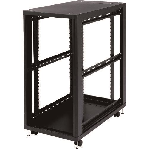 オレンジブック トラスコ中山　TRUSCOSANWA 簡易19インチマウントオープンサーバーラック(24U) 〔品番:CPSVC24UNPKN〕[ 注番:2032245]特長●サーバー、周辺機器の設置に最適簡易19インチオープンサーバーラックです。●SOHOや小規模オフィスのサーバー機器の収納に最適です。●マウントアングルはEIA規格ユニバーサルピッチを採用し、ケージナットに対応しています。●マウントフレームにはマウント位置がわかりやすく各ユニットが印字されています。●底板はフラットになっており、耐荷重は100kg。タワー型サーバーの設置も可能です。●オプションにより棚板(CP-SVCNT1)を設置することができます。●マウント数：24Uです。仕様●間口(mm)：600●奥行(mm)：1100●高さ(mm)：1256●マウント有効内寸(mm)：700〜780●重量(kg)：49.5●総耐荷重(kg)：500(アジャスター併用)仕様2●梱包：2個口●出荷形態：ノックダウン組立式材質/仕上●スチール(エポキシ粉体塗装)セット内容/付属品●本体フレーム●19インチマウントアングル(前後)●キャスター●アジャスター●ケージナット・ネジ（M6・50セット）注意●前後扉、サイドパネルは後付けできない仕様になっています。※ファンの取付けはできない仕様になっています。●組立の際には電動式ドライバーのご使用をお薦めいたします。原産国（名称）中国JANコード4969887127254本体質量0gオレンジブック トラスコ中山　TRUSCOSANWA 簡易19インチマウントオープンサーバーラック(24U) 〔品番:CPSVC24UNPKN〕[注番:2032245]分類》オフィス・住設用品》オフィス家具》パソコンラック☆納期情報：オレンジブック掲載以外でメーカー直送品【法人限定＝会社名ご記入お願い致します。】