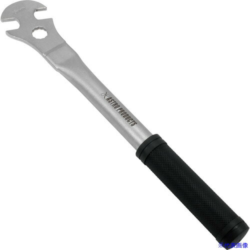 オレンジブック トラスコ中山　TRUSCOアストロプロダクツ ペダルレンチ PW418 〔品番:2007000014189〕[ 注番:2534873]特長●自転車のペダルを脱着する専用レンチです。●作業しやすいように、左右のスパナには角度がついており、ペダルやクランク位置に合わせて使いやすくなっています。●グリップは手が痛くなりにくいラバーグリップ付きです。●15mm12角レンチ穴がついています。ので、ハブナットを回すこともできます。用途●ペダル作業用仕様●本体サイズ(mm)：353×56×30仕様2●重量(g)：295●レンチ部厚み(mm)：約5.2●入組内容：15mmスパナ×2、15mm12角レンチ×1材質/仕上●レンチ部：カーボンスチール●パイプ部：スチール●グリップ：TPRセット内容/付属品注意原産国（名称）台湾JANコード2007000014189本体質量0.36kgオレンジブック トラスコ中山　TRUSCOアストロプロダクツ ペダルレンチ PW418 〔品番:2007000014189〕[注番:2534873][本体質量：0.36kg]《包装時基本サイズ：355×95×31》〔包装時質量：325g〕分類》手作業工具》車輌整備用品》一般自動車工具☆納期情報：メーカー取り寄品（弊社より発送）