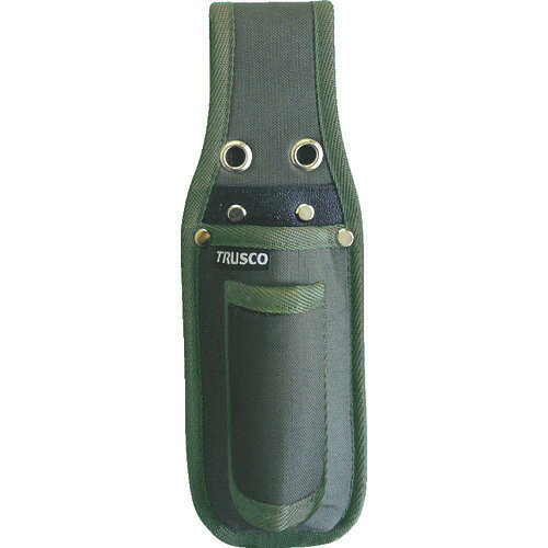 オレンジブック トラスコ中山　TRUSCOTRUSCO カッターケース オリーブドラブ 〔品番:TKC01OD〕[ 注番:4880676]特長●特殊樹脂を張り合わせており、台座が傷付きにくくなっています。用途●電工関係、内装工事などに。仕様●色：OD●形状：カッター2丁差し●幅(mm)：80●奥行(mm)：40●高さ(mm)：245●ベルト通し幅(mm)：約60仕様2●ベルト通し幅：約60mm材質/仕上●ポリエステルセット内容/付属品注意●提供不可：chemSHERPA、SDS、ミルシート原産国（名称）中国JANコード4989999343830本体質量60gオレンジブック トラスコ中山　TRUSCOTRUSCO カッターケース オリーブドラブ 〔品番:TKC01OD〕[注番:4880676][本体質量：60g]《包装時基本サイズ：305×100×60》〔包装時質量：70g〕分類》手作業工具》バックパック・ツールバッグ》工具差し・腰袋☆納期情報：仕入れ先通常在庫品 (欠品の場合有り)