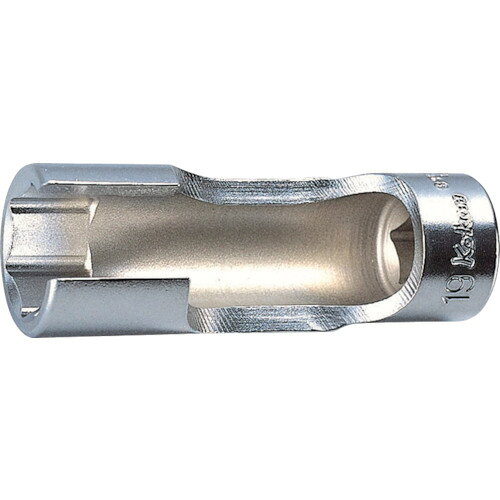 オレンジブック トラスコ中山　TRUSCOKo-ken 3/8 (9.5mm)差込 フレアナットソケット 24mm 〔品番:3300FN24〕[ 注番:7774559]特長●今まで横からスパナでしかくわえられなかったような各種センサーや配管周りのナットなどに上からアクセスできるフレアナットソケットです。仕様●差込角(mm)：9.5●対辺寸法(mm)：24●全長(mm)：80●対辺(mm)：24仕様2材質/仕上●クロムモリブデン鋼(SCM435)セット内容/付属品注意原産国（名称）日本JANコード4991644003266本体質量202gオレンジブック トラスコ中山　TRUSCOKo-ken 3/8 (9.5mm)差込 フレアナットソケット 24mm 〔品番:3300FN24〕[注番:7774559][本体質量：202g]《包装時基本サイズ：80×34×34》〔包装時質量：202g〕分類》手作業工具》ソケットレンチ》ソケット☆納期情報：仕入れ先通常在庫品 (欠品の場合有り)