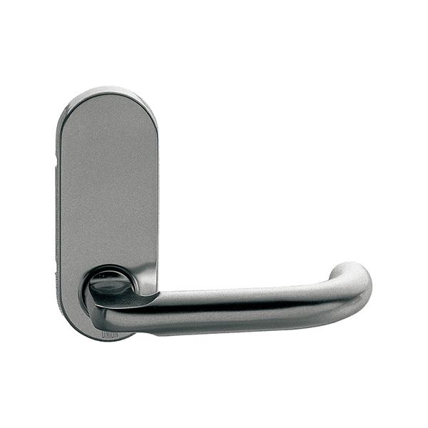 商品の特徴 UNION(ユニオン) レバーハンドル UL060-001 アルミ シルバー 製品仕様 ●分類:建築用金物 ＞ レバーハンドル ＞ レバーハンドル ●商品型番:UL060-001 ●仕様:アルミ シルバー ●サイズ:150×130×63 ●重量:0.41kg ●備考:ご発注の際にL(外部から見て左吊元)/R(外部から見て右吊元)を必ずご指定ください。専用プレート付空錠用ご注文の際には、セットされる錠前をお知らせください(セットできない錠前もございます)ご注文の際は、必ずドア厚をご指示ください。空錠 WFS01001付 \19400 (税込\21340)※レバーハンドルとの色や色味が異なる場合がありますので、メーカーの営業までご相談ください。&nbsp; こちらの商品は、ご注文時にドアの厚みの指定の無い場合は販売不可となっております。 ご注文の際は、必ず入力欄に1mm単位でドア厚をご記載ください。