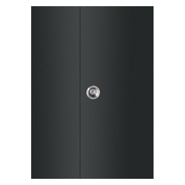 商品の特徴 UNION(ユニオン) ドアハンドル 掘込 ULS2830-01-010 ステンレス ヘアライン 製品仕様 ●分類:建築用金物 ＞ ドアハンドル ＞ 掘込 ●商品型番:ULS2830-01-010 ●施工:取付ビス　M4サラ小ネジ×4本 ●仕様:ステンレス ヘアライン ●サイズ:φ66 ●備考:片面付 本締錠シリンダー掘込ハンドル対応ドア厚73以上87mm未満本締錠は別途です対応本締錠美和ロック:DA,AD / 対応シリンダー:U9, PR, JN※アルミ製カラーのシリンダーは使用できません。ステンレス製カラーのシリンダーをご使用ください。ゴール:LD-G-5(6/7)-ユニオンULS, BS 64,76 / 対応シリンダー:GP,V,GV,P,Z※ゴール製錠前をセットする際は製品に加工が必要です(特注対応)錠前に関する詳細、マスターキーに関しましては各錠前メーカー様へお問い合わせください。&nbsp; こちらの商品は、ご注文時にドアの厚みの指定の無い場合は販売不可となっております。 ご注文の際は、必ず入力欄に1mm単位でドア厚をご記載ください。