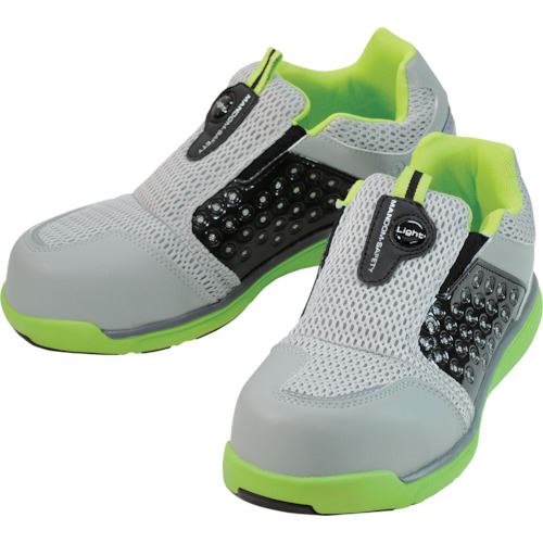 オレンジブック トラスコ中山　TRUSCOMARUGO マンダムセーフティー#767 ライム/グレー 29.0cm 〔品番:MNDM767LG290〕[ 注番:1268006]特長●超軽量（1足約580g）プロスニーカーです。●樹脂製のシングルメッシュを採用しダイレクトに靴内の空気循環を促します。●かかと接地から蹴りだしまで歩行時に重心が移動するライン上にラバーを接地し、耐久性と安全性を保持しつつ計量化を実現しました。●油の付着した床面でも変質しにくく、安心して使える耐油底を採用しました。用途●普通作業。仕様●寸法(cm)：29.0●足幅サイズ：EEEE●色：ライム／グレー●規格：JSAA規格 A種●タイプ：スリッポン式仕様2●JSAA A種認定●軽量●踵衝撃吸収●通気●耐油底材質/仕上●樹脂製先芯●アッパー材:合皮＋メッシュ●底材:EVA＋ゴムセット内容/付属品注意原産国（名称）中国JANコード4982841084349本体質量700gオレンジブック トラスコ中山　TRUSCOMARUGO マンダムセーフティー#767 ライム/グレー 29.0cm 〔品番:MNDM767LG290〕[注番:1268006][本体質量：700g]《包装時基本サイズ：345×230×125》〔包装時質量：1100g〕分類》保護具》安全靴・作業靴》プロテクティブスニーカー☆納期情報：メーカー取り寄品（弊社より発送）