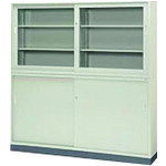 オレンジブック トラスコ中山　TRUSCOPLUS 18461)KR 引違い書庫(ガラス戸) SG−603R LGY 〔品番:SG603RLGY〕[ 注番:2104639]特長仕様仕様2●KR　引違い書庫（ガラス戸）　SG−603R　LGY　（18461）材質/仕上セット内容/付属品注意原産国（名称）日本JANコード本体質量47.2kgオレンジブック トラスコ中山　TRUSCOPLUS 18461)KR 引違い書庫(ガラス戸) SG−603R LGY 〔品番:SG603RLGY〕[注番:2104639][本体質量：47.2kg]分類》オフィス・住設用品》オフィス家具》書庫☆納期情報：オレンジブック掲載以外でメーカー直送品【法人限定＝会社名ご記入お願い致します。】