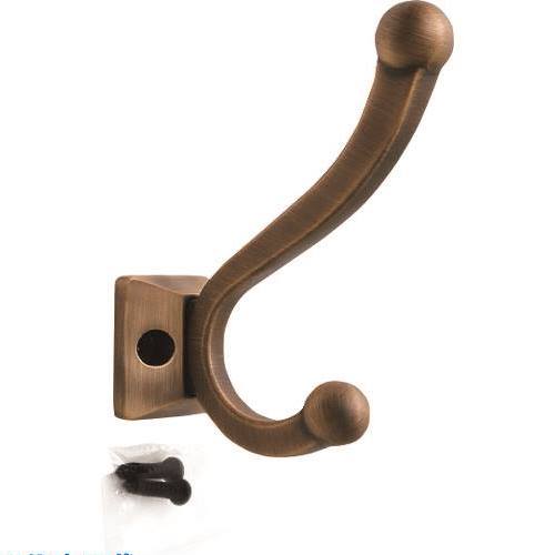 オレンジブック トラスコ中山　TRUSCOスガツネ工業 (110043585)PXB-BN05-231-AB/真鍮製玉付ダブルフック 〔品番:PXBBN05231AB〕[ 注番:2236214]特長●フックの先端が球状なので、安心してご使用いただけます。仕様仕様2●真鍮古美めっき／アンティークブラス材質/仕上セット内容/付属品●PXB-BN05-211：十字穴付なべタッピンねじ4×20●PXB-BN05-231：十字穴付なべタッピンねじ5×25注意●素材の特性を活かしているため、各製品の仕上げにはばらつきがあります。●独特の味わいとしてお楽しみください。原産国（名称）インドJANコード4510932185561本体質量415gオレンジブック トラスコ中山　TRUSCOスガツネ工業 (110043585)PXB-BN05-231-AB/真鍮製玉付ダブルフック 〔品番:PXBBN05231AB〕[注番:2236214][本体質量：415g]分類》金物・建築資材》建築金物》吊金具☆納期情報：メーカー取り寄品（弊社より発送）