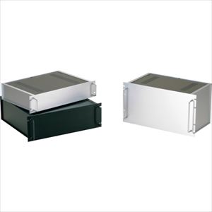 オレンジブック トラスコ中山　TRUSCOタカチ 取手付JISラックケース 〔品番:JRH19950S〕[ 注番:2524792]特長●パネル構造で、加工・シルク印刷・彫刻が大変しやすい組立式のJIS規格の取手付ラックケースです。仕様●色：シルバー●高さ(mm)：132.5●縦(mm)：370●横(mm)：482.6仕様2●JIS規格材質/仕上●アルミセット内容/付属品注意原産国（名称）日本JANコード本体質量6200gオレンジブック トラスコ中山　TRUSCOタカチ 取手付JISラックケース 〔品番:JRH19950S〕[注番:2524792][本体質量：6200g]分類》電子機器》電設配線部品》配電盤・筐体☆納期情報：オレンジブック掲載以外でメーカー直送品（送料元払い）【法人限定＝会社名ご記入お願い致します。】※北海道・沖縄・離島は運賃別途商品も含む