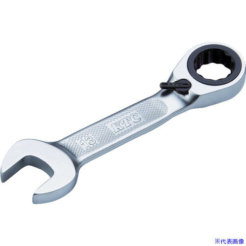 オレンジブック トラスコ中山　TRUSCOKTC ショートラチェットコンビネーションレンチ(締緩切替タイプ) 12mm 〔品番:MSR2SA12〕[ 注番:3921549]特長●左右切替式なので、作業性に優れています。●ラチェットめがね部は本締めが可能です。●送り角度5°（8mmは除く）で、狭い場所でのスムーズな連続作業ができます。●狭い場所で活躍するショートタイプです。仕様●対辺寸法(mm)：12●厚さ(mm)スパナ：5.5●厚さ(mm)めがね：8.2●全長(mm)：106●対辺(mm)：12仕様2材質/仕上●特殊工具鋼●表面処理：クロムメッキセット内容/付属品注意原産国（名称）台湾JANコード4989433318677本体質量50gオレンジブック トラスコ中山　TRUSCOKTC ショートラチェットコンビネーションレンチ(締緩切替タイプ) 12mm 〔品番:MSR2SA12〕[注番:3921549][本体質量：50g]《包装時基本サイズ：181×54×20》〔包装時質量：54g〕分類》手作業工具》レンチ・スパナ・プーラー》コンビネーションラチェットレンチ☆納期情報：仕入れ先通常在庫品 (欠品の場合有り)