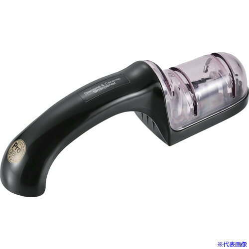 オレンジブック トラスコ中山　TRUSCO下村工業 シャープナー プログレードダブルシャープナー 〔品番:PG608〕[ 注番:4721391]特長●荒研ぎ（ダイヤモンド）・仕上げ研ぎ（セラミック）で切れ味が回復します。●目詰まりしにくい水とぎ式です。用途●包丁の切れ味が悪くなったと感じる方に。仕様●幅(mm)：49●奥行(mm)：59●高さ(mm)：195仕様2材質/仕上●本体：ABS樹脂●仕上げ部：アルミナ系セラミック砥石●荒砥：ダイヤモンド砥石セット内容/付属品注意●本品はステンレス刃物鋼・チタン製の包丁の砥石です。●本品は両刃専用の包丁研ぎ器です。●片刃の包丁には使えません。●出刃包丁、刺身包丁、パン切り包丁（波刃）、冷凍包丁（鋸刃）、は研げません。原産国（名称）日本JANコード4962336611496本体質量110gオレンジブック トラスコ中山　TRUSCO下村工業 シャープナー プログレードダブルシャープナー 〔品番:PG608〕[注番:4721391][本体質量：110g]《包装時基本サイズ：52×62×245》〔包装時質量：152g〕分類》研究用品》厨房用品》調理器具☆納期情報：仕入れ先通常在庫品 (欠品の場合有り)