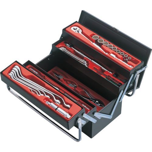 オレンジブック トラスコ中山　TRUSCOスエカゲ 整備用ツールキット 〔品番:MB401〕[ 注番:8132511]特長●様々なメンテナンスフィールドに対応すべく、廻す、つかむ、切る、打つの4機能を備えた整備用ツールキットです。●充実したセット内容の両開きツールキットです。用途●自動車、バイク、機械類の整備や修理作業に。仕様●ケース寸法(mm)間口：410●ケース寸法(mm)奥行：200●ケース寸法(mm)高さ：230●セット内容(点)：43●差込角(mm)：12.7仕様2材質/仕上●クロームバナジューム鋼●ケース:スチールセット内容/付属品●ケース:98MB31●両開きケースタイプ:注意原産国（名称）日本JANコード4989530681391本体質量12.8kgオレンジブック トラスコ中山　TRUSCOスエカゲ 整備用ツールキット 〔品番:MB401〕[注番:8132511][本体質量：12.8kg]《包装時基本サイズ：480×275×272》〔包装時質量：13kg〕分類》手作業工具》工具セット》ツールキット☆納期情報：メーカー取り寄品（弊社より発送）