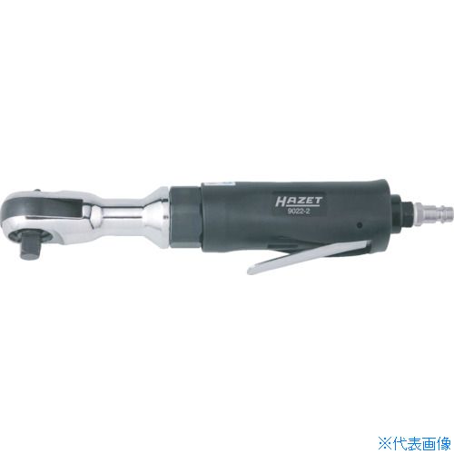 オレンジブック トラスコ中山　TRUSCOHAZET エアラチェット 差込角12.7mm 〔品番:90222〕[ 注番:8594105]特長●差込角12.7mmの標準タイプエアラチェットです。●正転/逆転切替ノブ付きです。用途●産業機械・自動車・建設機械整備など。仕様●全長(mm)：318仕様2●最大締付けトルク(m)：70N●回転数(m)：160rp●定格圧力：6.3bar●エア消費量：180l/min材質/仕上●アルミニウムボディー●ラバーグリップセット内容/付属品●日本仕様カプラー：EA140DB-2注意原産国（名称）ドイツJANコード4000896109456本体質量1.49kgオレンジブック トラスコ中山　TRUSCOHAZET エアラチェット 差込角12.7mm 〔品番:90222〕[注番:8594105][本体質量：1.49kg]《包装時基本サイズ：330×58×55》〔包装時質量：1kg〕分類》電動・油圧・空圧工具》空圧工具》エアラチェットレンチ☆納期情報：メーカー取り寄品（弊社より発送）
