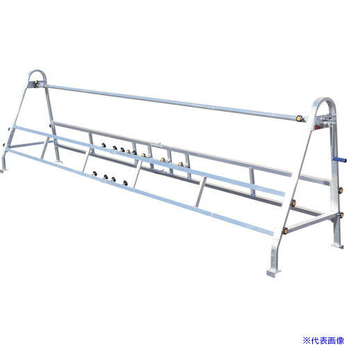 オレンジブック トラスコ中山　TRUSCOHARAX マキエース 〔品番:MA300H〕[ 注番:8688423]特長●反転防止装置（ラチェット）が付いていますから、1人作業でも巻き取ることができます。●工具無しでコンパクトに折りたたみでき軽トラックの荷台に載せられます。用途●ビニール、不織布などのフィルム巻取機として。仕様●幅(mm)：660●高さ(mm)：968●長さ(mm)：3565仕様2●組立品●巻取有効幅300cm以下●有効巻取直径75cm材質/仕上●本体：アルミ合金セット内容/付属品注意原産国（名称）日本JANコード4939356385812本体質量13.5kgオレンジブック トラスコ中山　TRUSCOHARAX マキエース 〔品番:MA300H〕[注番:8688423][本体質量：13.5kg]《包装時基本サイズ：3650×670×300》〔包装時質量：14kg〕分類》園芸用品》緑化用品》園芸支柱・園芸ネット☆納期情報：オレンジブック掲載以外でメーカー直送品【法人限定＝会社名ご記入お願い致します。】