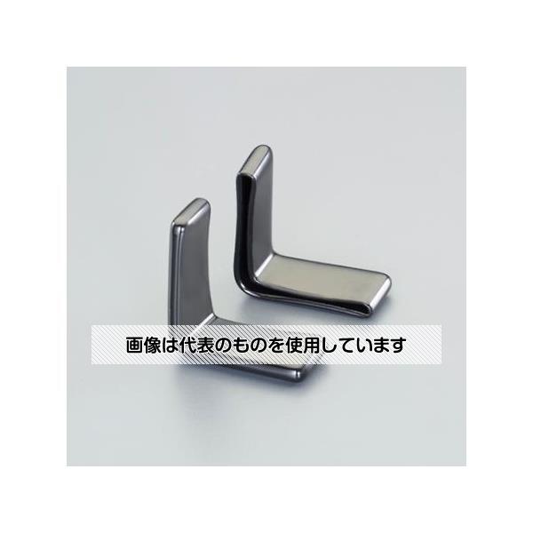 【アズワン AS ONE】実験室設備 工具類 工具、道具 ●切断面のバリ等によるケガを未然に防止し、安全性が向上します。 ●切断面の処理が不要となるため、作業の効率化が図れます。 ●アングル型の端末保護キャップとしてご使用ください。 商品の仕様 ●サイズ：40×16.5×3.2mm ●厚み：1.5mm(樹脂部分) ●材質：軟質塩化ビニール樹脂 ●入数：2個 【※ご注意ください】商品は代表の画像を使用しています。