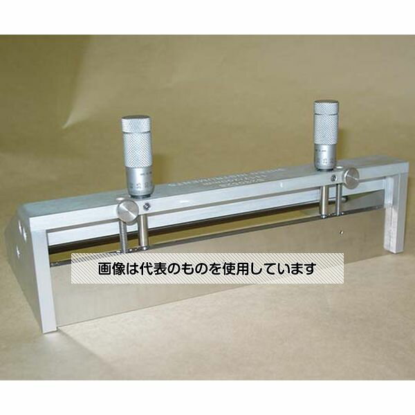 【アズワン AS ONE】汎用科学機器 粉砕機器・ホモジ 粉砕関連機器 ●このフィルムアプリケータは調節可能で、塗料、接着剤および同様の製品の均一な膜を平坦な下地に形成するために開発されました。 商品の仕様 ●規格：ASTM D-823-53 ●塗幅：50mm 【※ご注意ください】商品は代表の画像を使用しています。