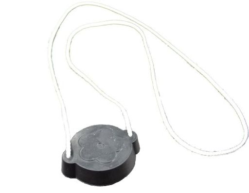 本体サイズ:5x6.3x1.3cm 本体重量:22g 本体:クロロプレンゴム、紐:ポリエステル 生産国:日本 ひも全長:95cm 排水管の直径が42~46mmの排水口に取付可能。