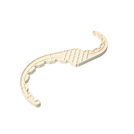 製品サイズ / 幅(最大)17x長さ36x厚さ1.2cm 【対応機種】Belca排水トラップセット:TRP-SJ・TRP-SS・TRP-YJ・TRP-YS・TRP-80 材質 / 本体:スチロール樹脂 原産国 / 日本 Belca流し台排水トラップ用の締め付け工具です。 大きい間口で「直径18mの排水トラップ」に対応でき、小さい間口で「直径11cmの排水トラップ」に対応します。 流し台排水トラップの交換・設置などで水漏れが無いよう、専用工具でしっかりと締め付けてください。 ご購入前には必ずサイズを確認してください。