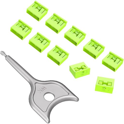 USB-Aポートに最適化 - これらのUSBポートカバーは、デスクトップ、ノートパソコン、タブレットなど、幅広いデバイスに対応しています。USB-Aポート専用に設計されているため、しっかりとフィットします。このセットには、キー操作式のカバーが10個含まれており、デバイスを簡単かつ安心して保護できます 取り外し可能なキー - 取り外し可能なポートカバーは、セキュリティと利便性の両方を提供します。付属のキーを使用して、ポートカバーを簡単にロック/ロック解除でき、デバイスの接続管理が容易になります 二重の保護 - 当社のプレミアムUSB-Aポートカバーは、高度な保護を提供します。USBポートを物理的にブロックすることで、不正アクセスを防ぎ、データの整合性を保護します。さらに、デバイスをほこりから保護し、寿命を延ばします 優れた構造と保護 - 当社のUSBポートカバーは、耐酸化性と耐熱性に優れたPE素材で作られており、安全性と信頼性、そしてほこりや湿気からの保護という2つの利点を提供します。