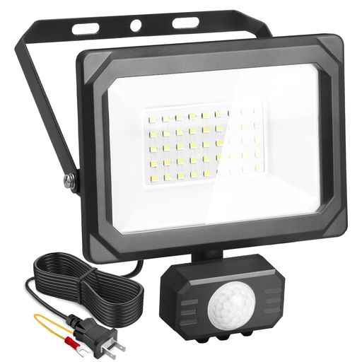 LEDセンサーライト 人感ライト コンセント式 防犯ライト 2Pプラグ付き AC100V 3Mコード 屋外照明 IP65防雨 120度照射角度