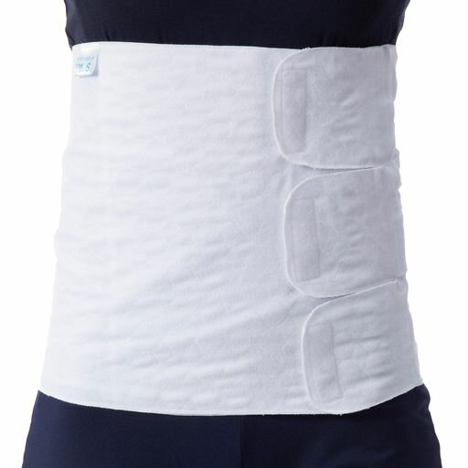 通気性のある薄手生地の術後伸縮腹帯です セパレートタイプの留め部分により調整が自在 両サイドの伸縮生地で様々な体形にフィット 綿主体の素材でソフトな着け心地 さらしの重ね合わせにより、安定感がアップします