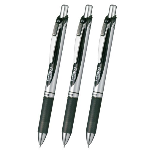【特長】スッと書けてサッと乾く ゲルインキボールペンセット 【セット数】シルバー軸3本 【ボール径】0.3mm 【インク】黒 【1本あたりサイズ/重さ】幅 16 x奥行 11mm x 長さ 147mm/13g 【材質】後軸・頭冠=再生PC 【材質2】ノック・前軸=ABS樹脂メッキ グリップ=エラストマー クリップ=鉄