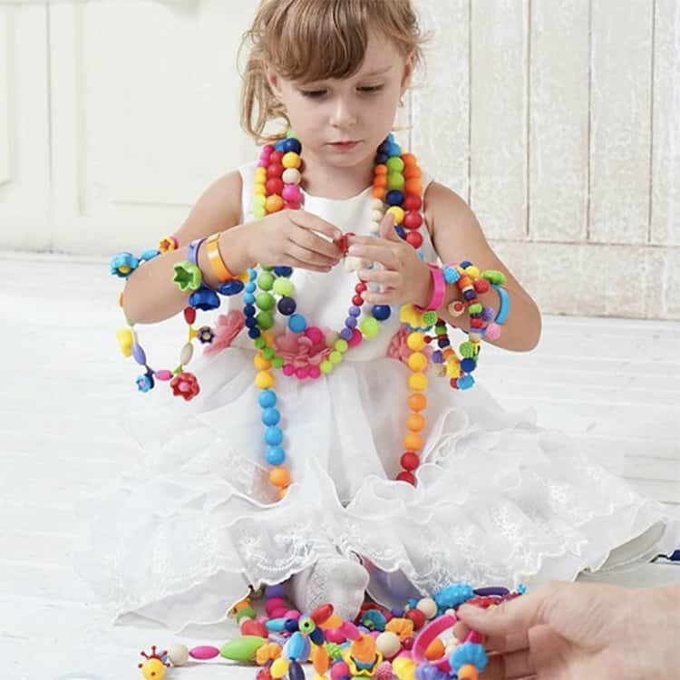 カラフルビーズ ハニーアートビーズ ハンドメイド 500個セット 男の子 アクセサリーキット ブレスレット 女の子 500個セット ネックレス リング 手作りキット ビーズおもちゃ 2