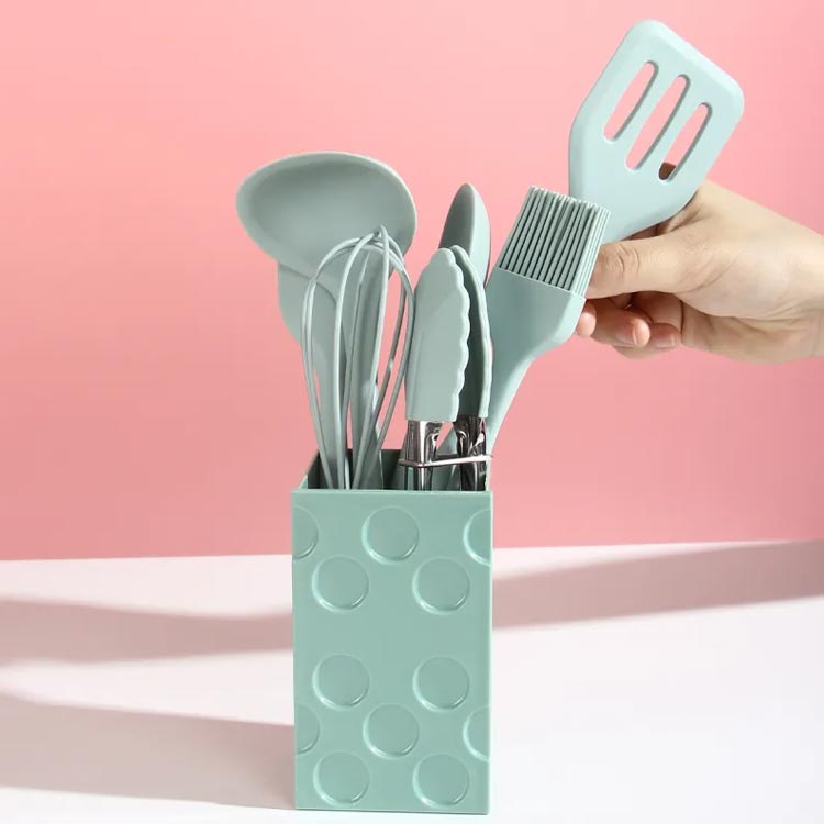 キッチンツールセット シリコン製 料理教室 ミニサイズ 厨房用品 調理器具ツール キッチンツール キッチン用品 キッチンツール 8点セット クッキング用品 子供用 親子 料理 作る おしゃれ 耐熱 誕生日 クリスマスプレゼント firststep2-10006382 firststep サンプル画像2