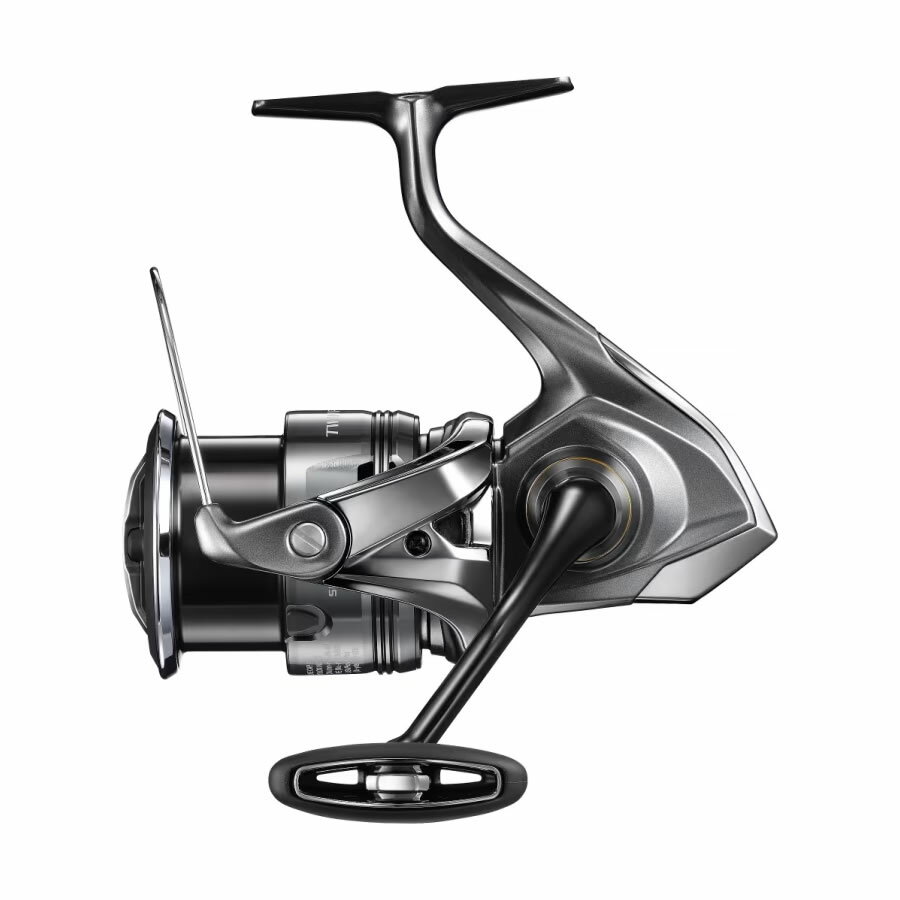 シマノ 24 ツインパワー 4000MHG (Shimano スピニングリール 釣り)