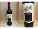 容量：750ml VINOUS98点「The 2018 Chianti Classico Gran Selezione Vigna del Sorbo is quite possibly the most elegant, refined version of this wine I have ever tasted. It does not offer the immediacy or impact of either the 2015 or 2016, but, instead, impresses with its elegance, persistence and total class. Bright floral and spice notes add perfume to a core of red-toned fruit. The 2018 represents another move towards greater finesse at Fontodi. It spent a year in French oak barrel and a second year in cask. 」 パーカー・ワインアドヴォケイト96＋点「The Fontodi 2018 Chianti Classico Gran Selezione Vigna del Sorbo is simply gorgeous now and we should expect better things to come as the wine continues its bottle evolution. This organic, single-vineyard expression (with 29,000 bottles made) delivers impeccable balance and beautiful intensity throughout. The wine sports a developed fruit side that contrasts nicely against the spice and tobacco-like tones that come thanks to 18 months in French barrique and six months in botte. The 2018 vintage can sometimes be hard to read. For example, this wine offers sharp acidity but it also sees a 15% alcohol content plus lots of enduring sweetness and ripeness. The tannins are especially supple and sweet. I can't wait to try this wine in 10 or 15 years from now. Vigna del Sorbo hits the market in September. 」　