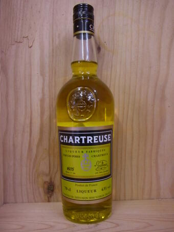 シャルトリューズ ジョーヌ 43%　CHARTREUSE JAUNE 43%