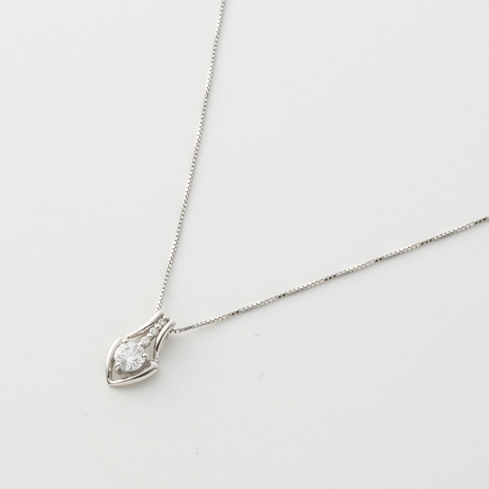樂天商城 - ジュエリー JEWELRY PT900 Dカラー 0.2UP ネックレス TR00802BK/PT　　フィットハウス