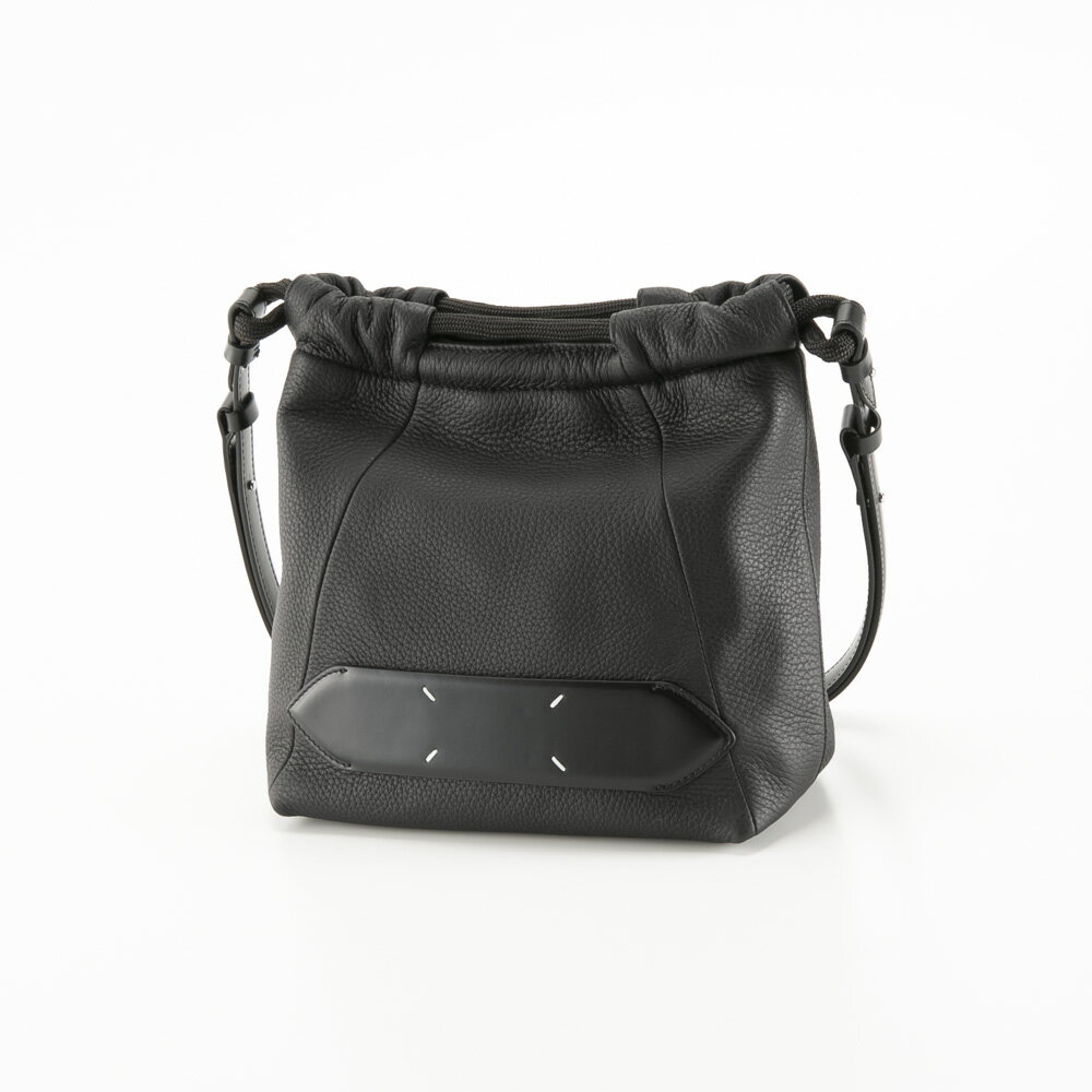 【5月1日-5月6日限定★クーポン配布中】メゾンマルジェラ Maison Margiela SOFT 5AC DRAWSTRING SM ショルダーバッグ SB1WG0044-P4746 フィットハウス