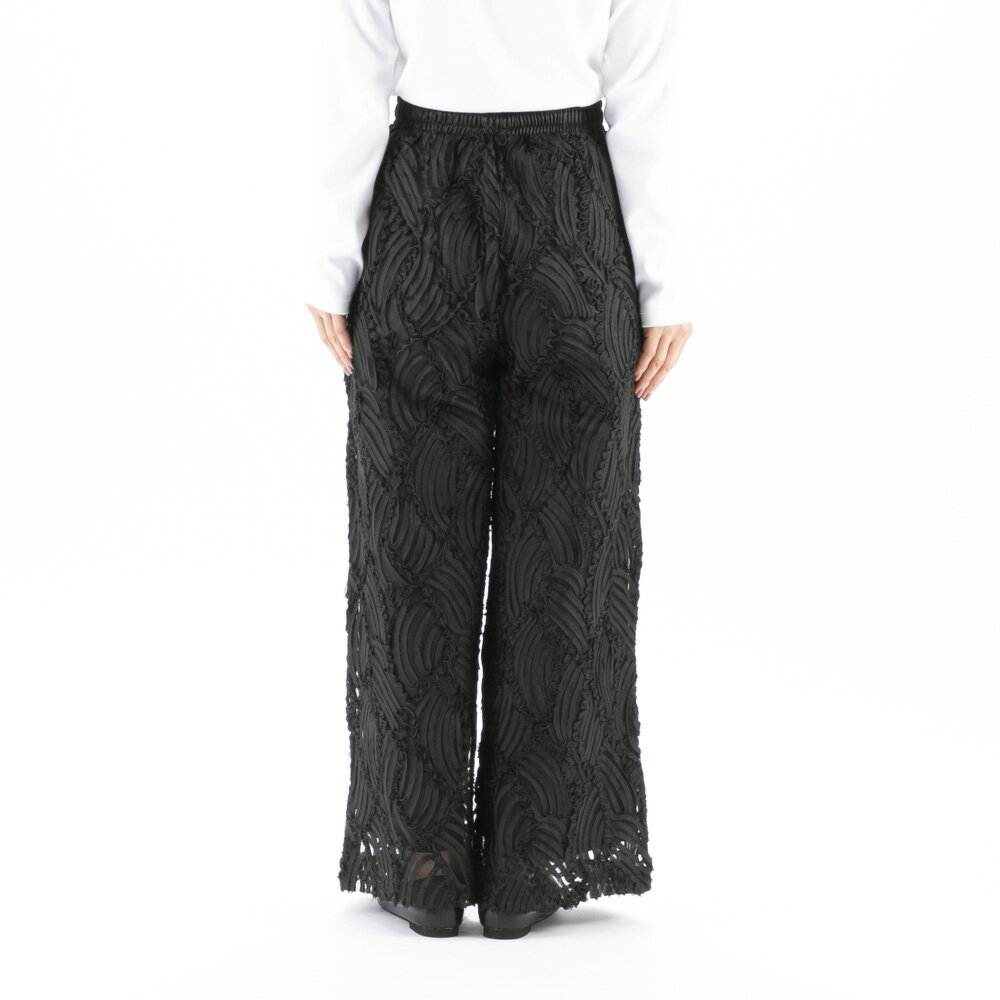 バントロア vingtrois レディースボトムス テープ刺繍ストレートパンツ 922-33217　　フィットハウス