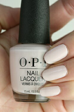 OPI(オーピーアイ) NL-L16 Lisbon Wants Moor OPI(Creme)(リスボン　ウォンツ　ムーア　オーピーアイ)　opi　ネイル　マニキュアopi ネイルカラー ネイルポリッシュ セルフネイル 速乾 ピンク　春カラー　春ネイル ホワイトデー 母の日ギフト