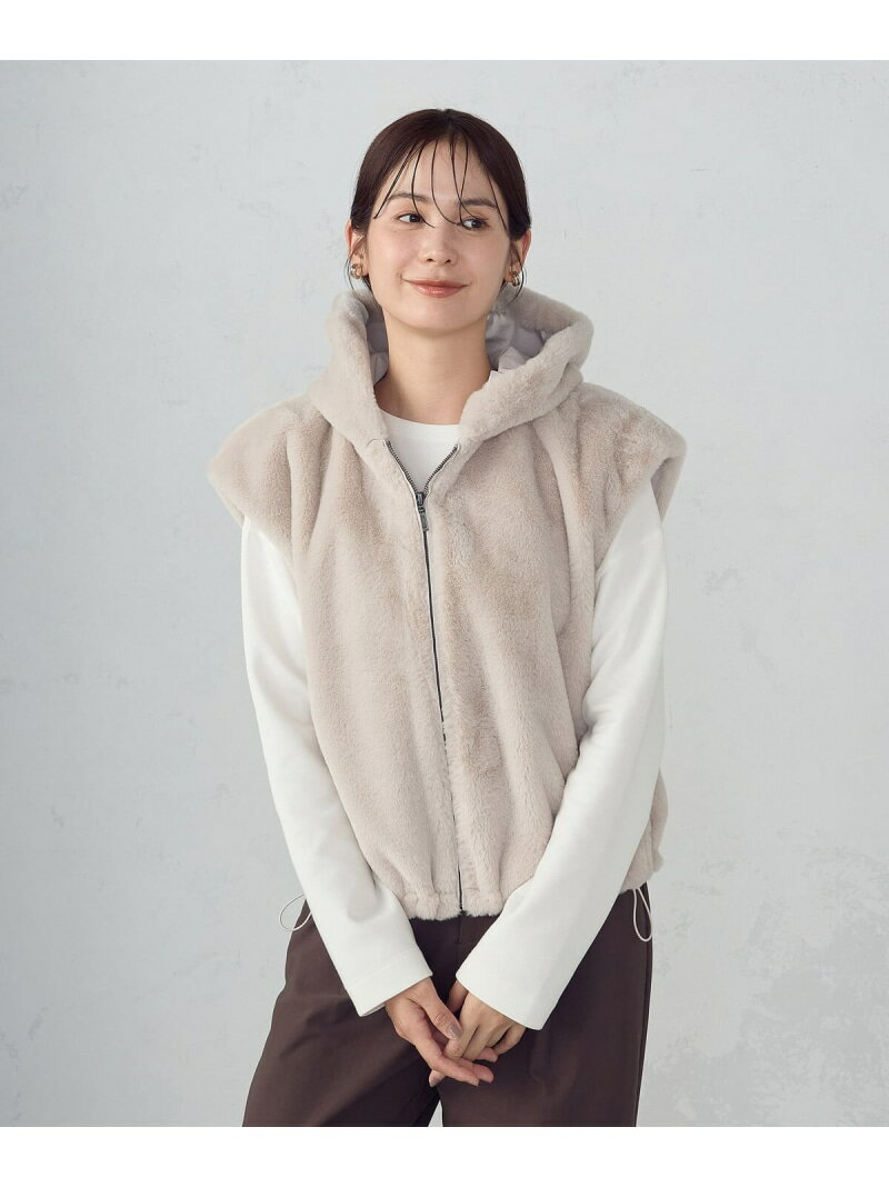 ラビット調ファーフーデッドジレCO...