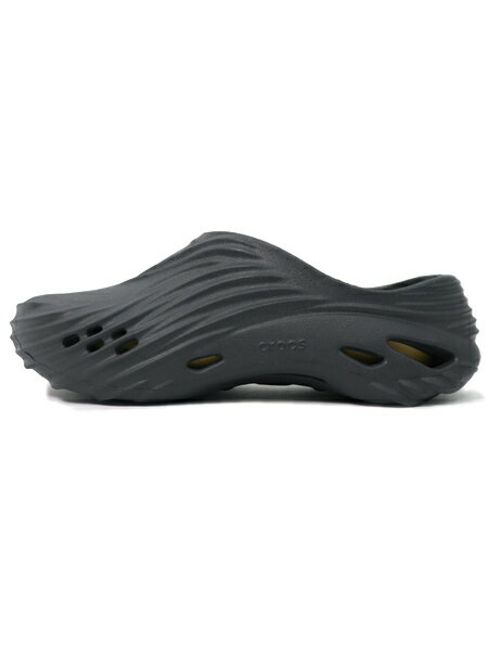 【送料無料】crocs ECHO WAVE BLACK SAND【210521-0LD-BLACK】