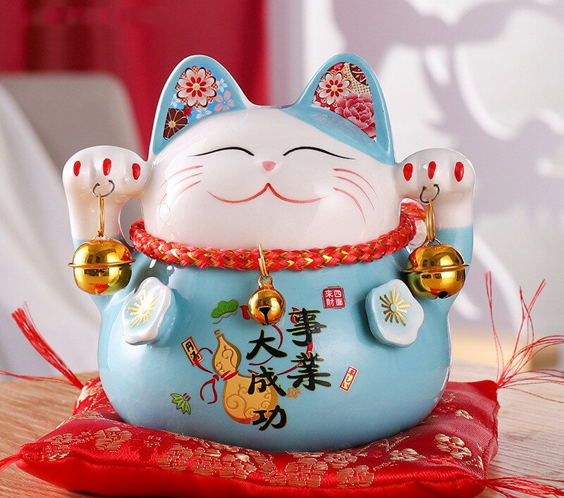 招き猫貯金箱 置物 開運 金運アップ まねきねこ 置物 商売繁盛 開店祝い 置物 インテリア 幸運グッズ 座布団付き 猫グッツ雑貨 プレゼント ギフト 父の日