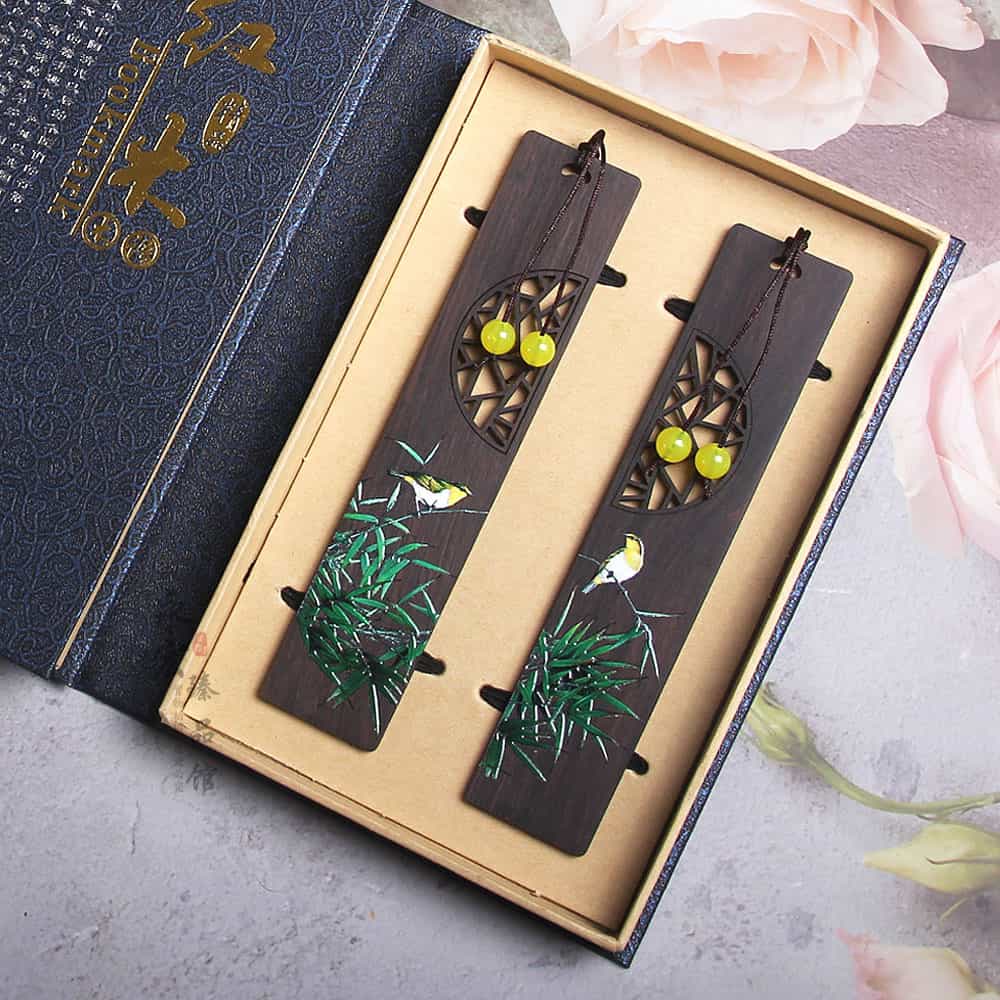 【PT10倍+10%OFFクーポン】木製 栞 しおり ナチュラルウッドブックマーク 白蓮 オリオール 花鳥 読書 勉強 収集 しおり 誕生日 結婚式 お祭り ギ...