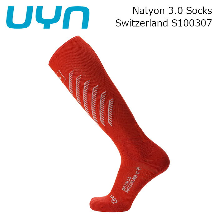 Natyon 3.0 Socks Switzerland カラー : T021-Switzerland サイズ : 35/38, 39/41, 42/44, 45/47 DESCRIPTION The Natyon 3.0 ski socks offer superior support and performance thanks to Zerocuff technology. The Shockwave system optimizes shock absorption, while Cool Air Flow technology maintains the ideal microclimate for the feet, even in the coldest conditions. DETAILS -Dynamic wave design for optimal support -Zerocuff&trade; technology for high performance -Shockwave system for advanced protection and shock absorption -Pressure distribution along strategic 3D lines -Cool Air Flow technology to maintain the ideal microclimate around the feet COMPOSITION POLYAMIDE 88% ELASTANE 6% POLYPROPYLENE 6% ※ご注意※ ・製造過程で細かいキズがつくことがあります。ご了承ください。 ・実店舗と在庫を共有しているため、タイミングによって完売となる場合がございます。 ・モニターの発色によって色が異なって見える場合がございます。 【返品交換不可商品】