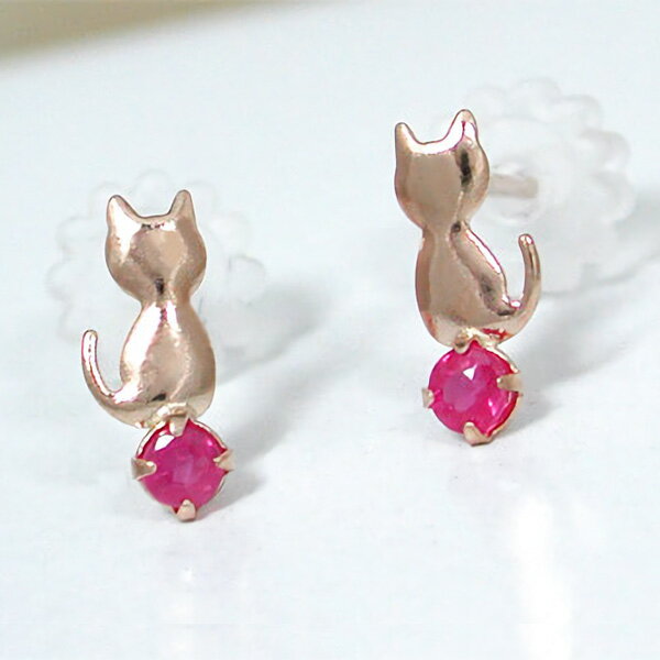 ルビー ピアス ネコ ねこ 猫 K10PG 10k 10金 ピンクゴールド しっぽ 小さい プチサイズ【プレゼント ギフト】 ▼