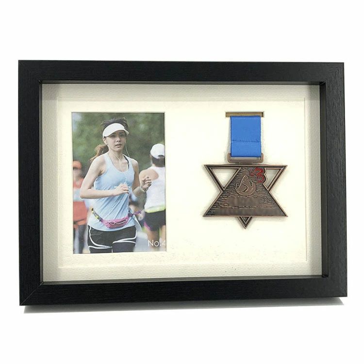 木製 ディスプレイケース マラソン メダル メダルボックス ボックス メダルケース 三つメダル展示 メダルケース マラソンメダル収納ボックス スポーツメダル