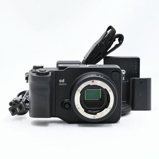 SIGMA シグマ sd Quattro ボディ ミラーレス一眼レフカメラ【中古】 SIGMA シグマ sd Quattro ボディ ミラーレス一眼レフカメラ【中古】