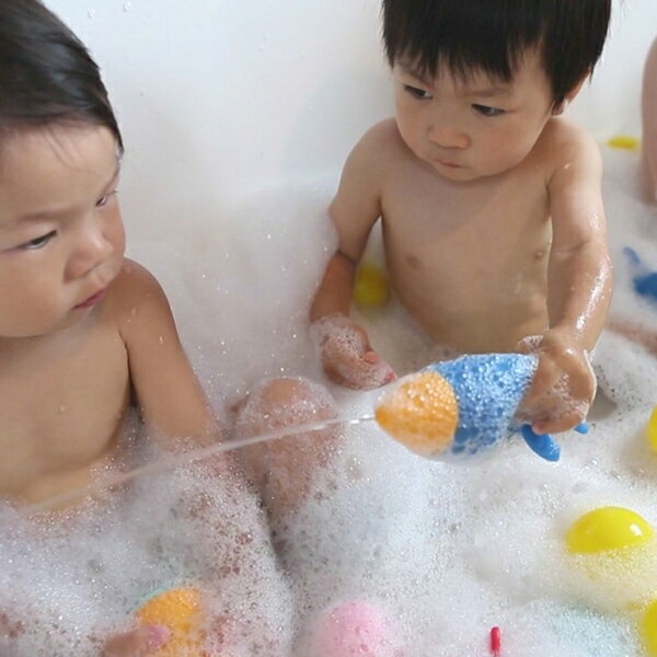 マーカスマーカス シリコン バストイ お風呂 おもちゃ 誕生日プレゼント 1歳 男の子 女の子 水鉄砲 ハーフバースデー 出産祝い マーカス&マーカス お風呂のおもちゃ MARCUS&MARCUS