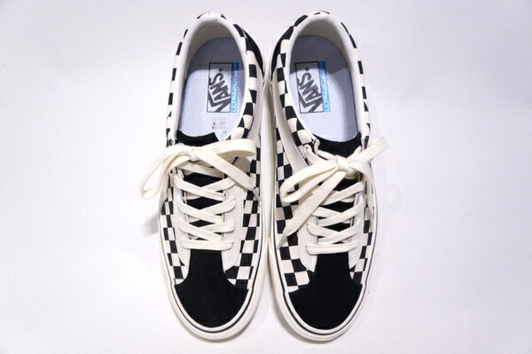 【VANS LIMITED】 BOLDNI -CHECKER BOARD BLACK MARSHAMLLOW- VN0A3WLPR6R　バンズライフスタイル　ボルド　ニー　チェッカー　ボード　ブラック　マシュマロ